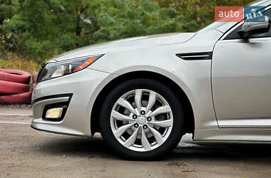 Седан Kia Optima 2014 в 