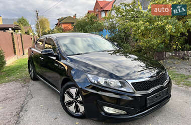 Седан Kia Optima 2013 в Киеве