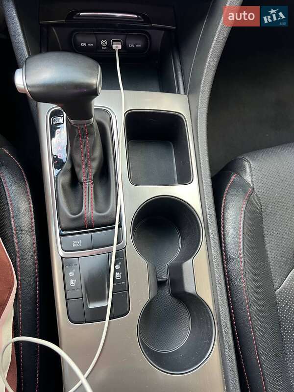 Седан Kia Optima 2017 в Києві фото 9 Седан Kia Optima 2017 в Києві