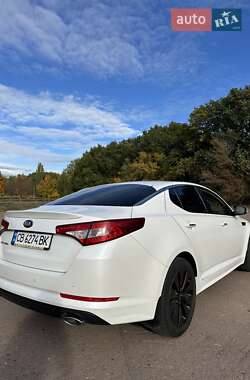 Седан Kia Optima 2013 в  фото 12 Седан Kia Optima 2013 в