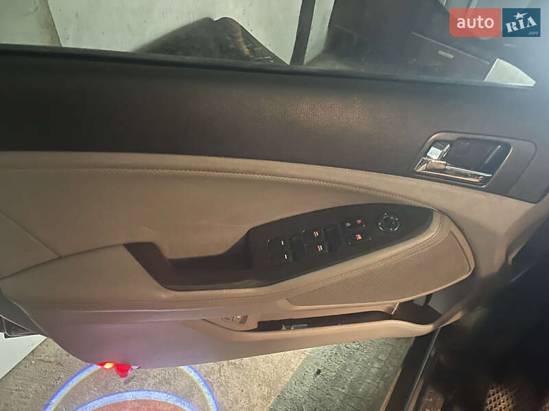 Седан Kia Optima 2013 в Новомосковську фото 15 Седан Kia Optima 2013 в Новомосковську