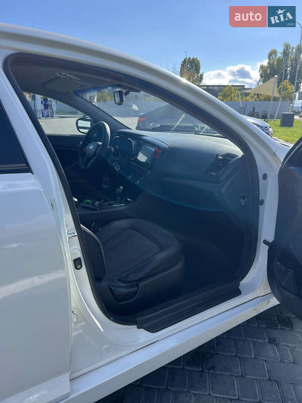Седан Kia Optima 2012 в Одессе