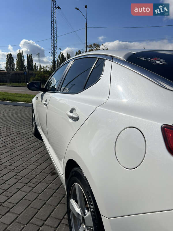 Седан Kia Optima 2012 в Одессе