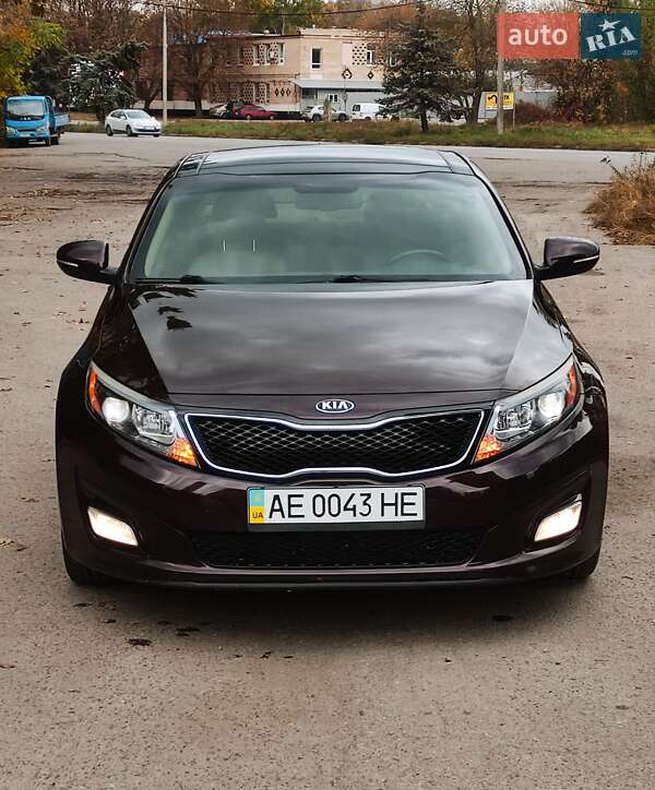 Седан Kia Optima 2015 в Полтаве