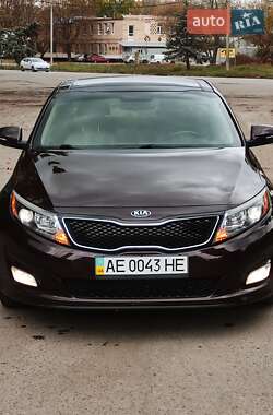 Седан Kia Optima 2015 в 