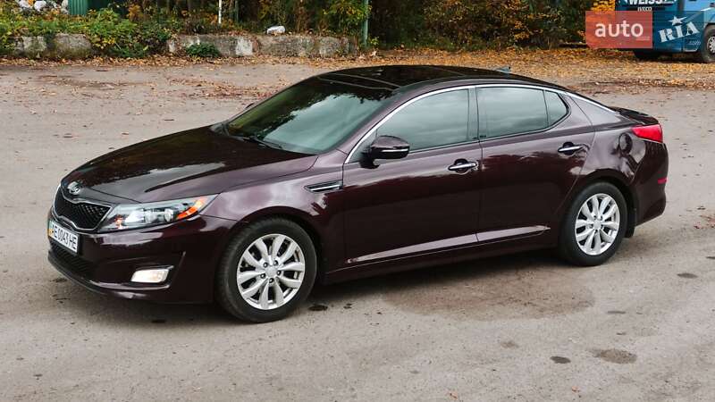 Седан Kia Optima 2015 в Полтаве