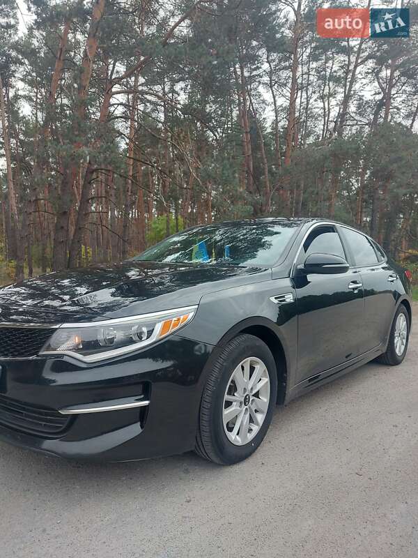 Седан Kia Optima 2016 в Ракитном
