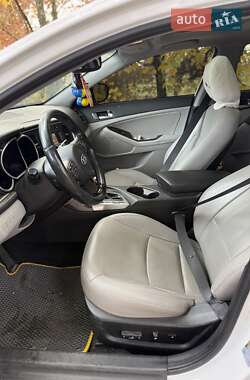 Седан Kia Optima 2014 в Києві