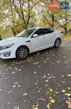 Седан Kia Optima 2014 в 