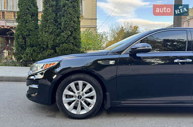 Седан Kia Optima 2017 в  фото 11 Седан Kia Optima 2017 в