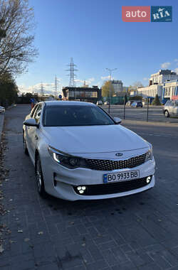 Седан Kia Optima 2017 в Львове