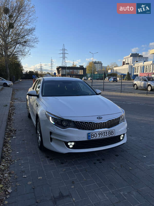 Kia Optima 2017