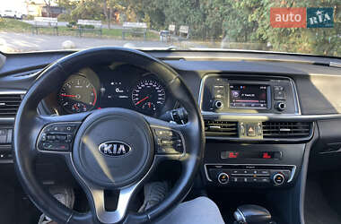 Седан Kia Optima 2017 в  фото 25 Седан Kia Optima 2017 в