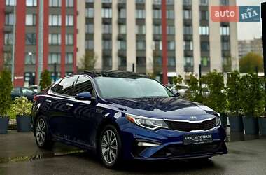 Седан Kia Optima 2018 в  фото 5 Седан Kia Optima 2018 в