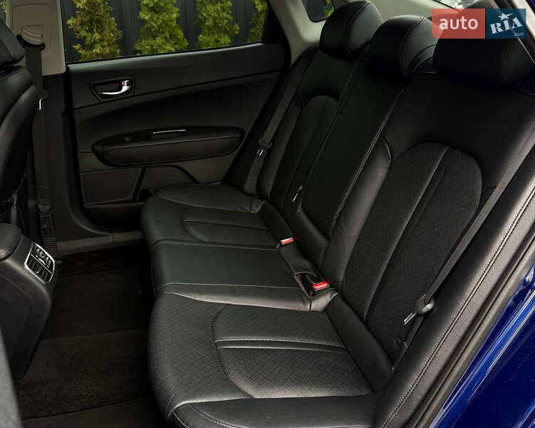 Седан Kia Optima 2018 в Киеве фото 38 Седан Kia Optima 2018 в Киеве