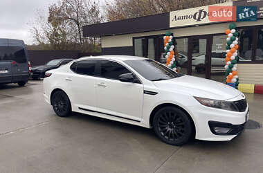 Седан Kia Optima 2012 в 