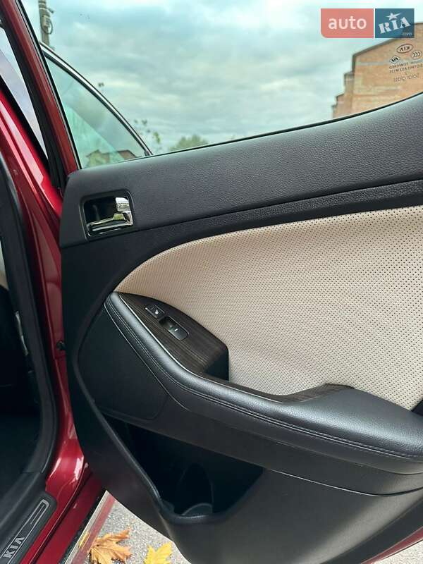 Седан Kia Optima 2013 в Києві фото 16 Седан Kia Optima 2013 в Києві