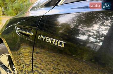 Седан Kia Optima 2013 в 