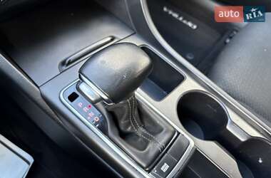 Седан Kia Optima 2017 в 