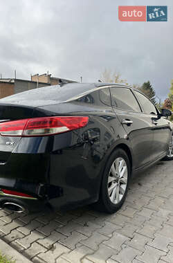 Седан Kia Optima 2016 в 