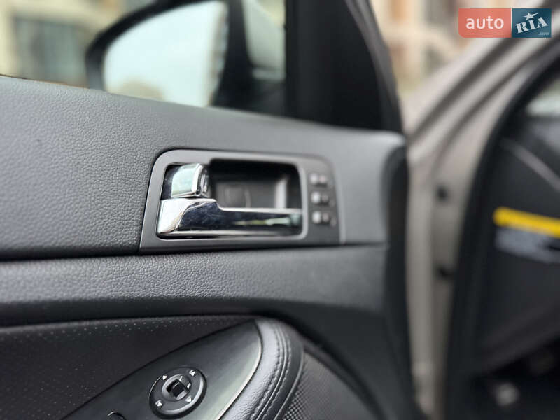 Седан Kia Optima 2011 в Киеве фото 16 Седан Kia Optima 2011 в Киеве