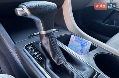 Седан Kia Optima 2016 в 