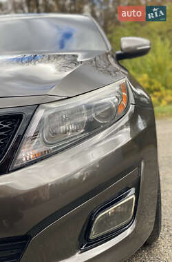 Седан Kia Optima 2013 в 