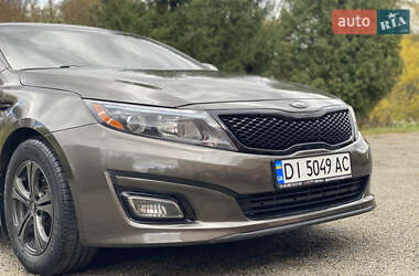 Седан Kia Optima 2013 в 