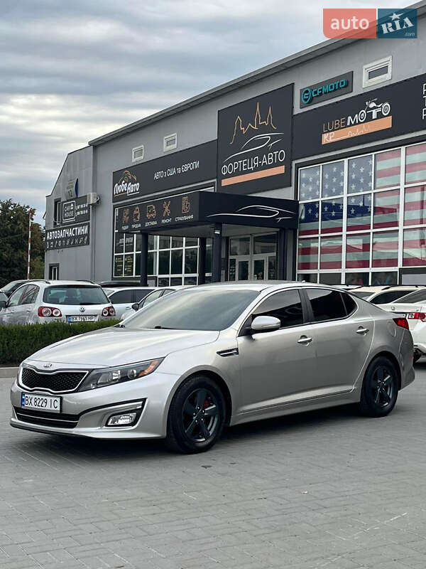 Седан Kia Optima 2015 в  фото Седан Kia Optima 2015 в