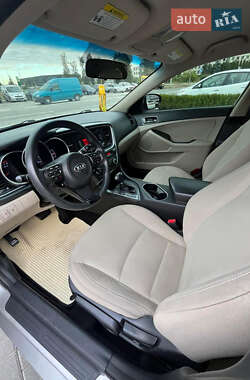 Седан Kia Optima 2015 в  фото 11 Седан Kia Optima 2015 в