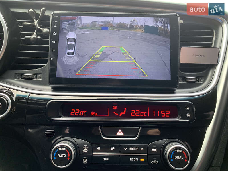 Седан Kia Optima 2014 в Львове