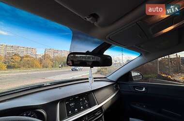 Седан Kia Optima 2019 в Киеве