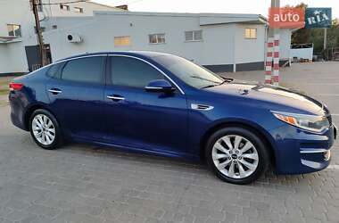 Седан Kia Optima 2016 в Козельщине