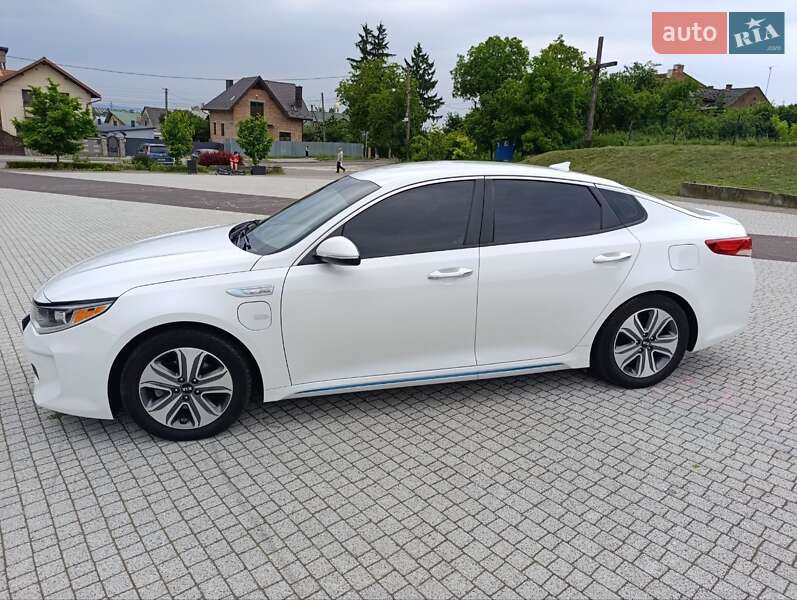 Седан Kia Optima 2018 в Львове