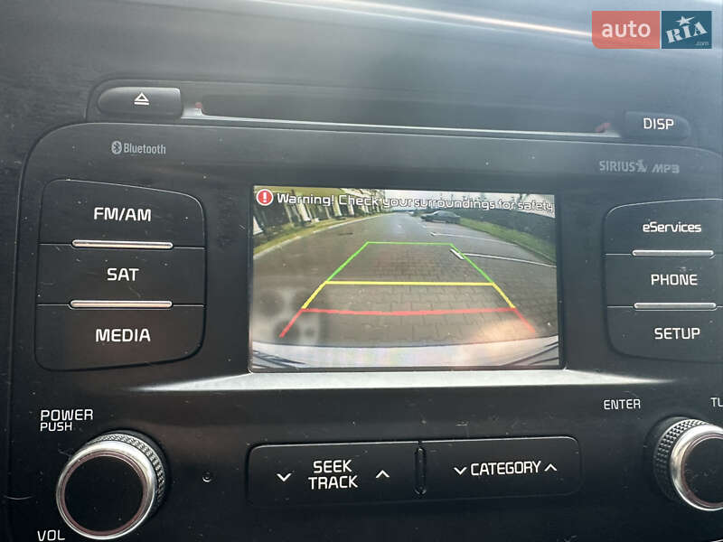 Седан Kia Optima 2013 в Киеве