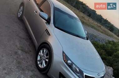 Седан Kia Optima 2012 в Запоріжжі