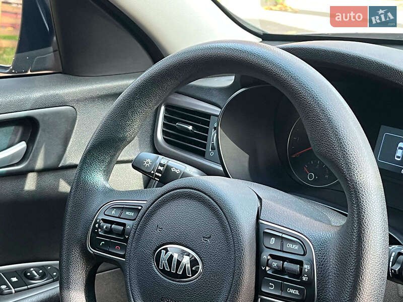 Седан Kia Optima 2017 в Киеве фото 20 Седан Kia Optima 2017 в Киеве