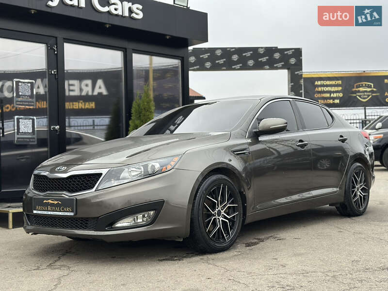 Седан Kia Optima 2012 в Харькове