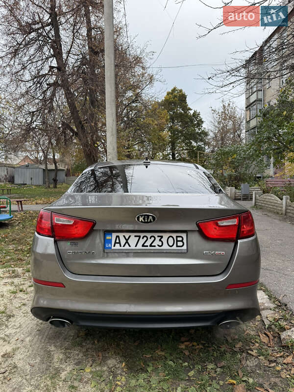 Седан Kia Optima 2014 в Харкові