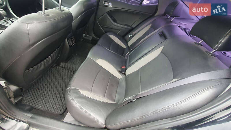 Седан Kia Optima 2013 в Киеве фото 8 Седан Kia Optima 2013 в Киеве