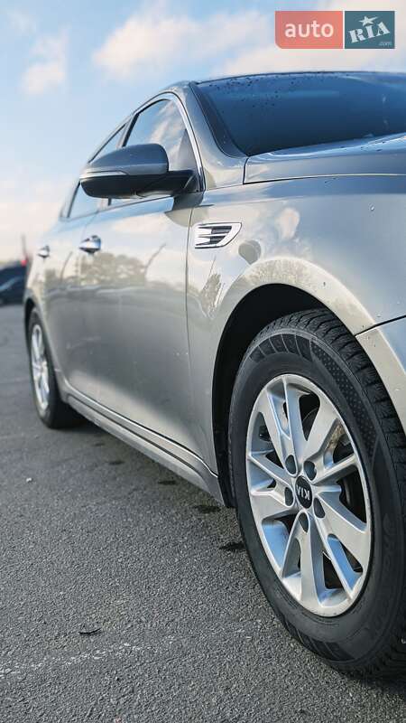 Седан Kia Optima 2017 в Харькове фото 5 Седан Kia Optima 2017 в Харькове