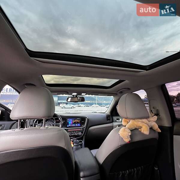 Седан Kia Optima 2015 в Дніпрі