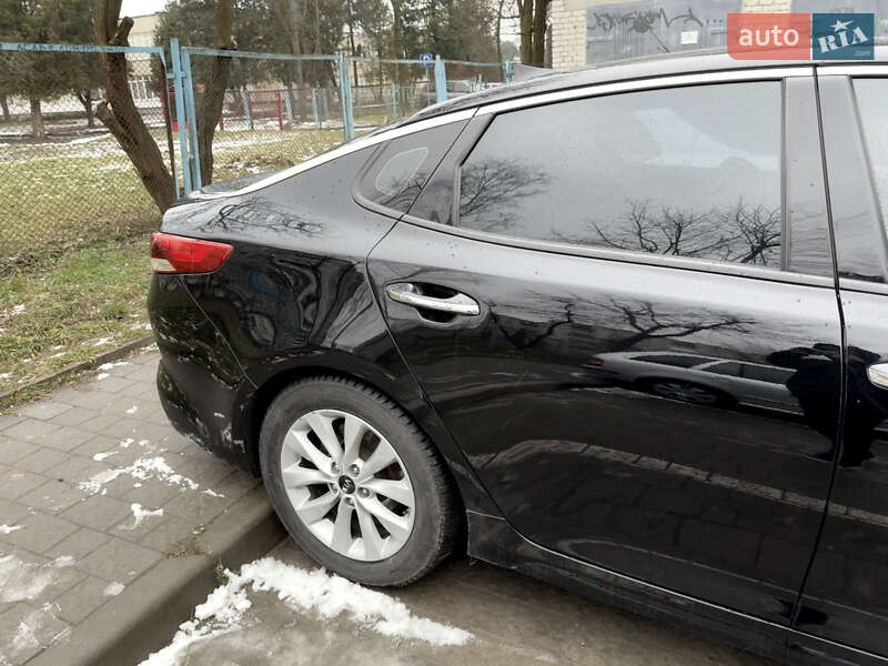 Седан Kia Optima 2016 в Харькове