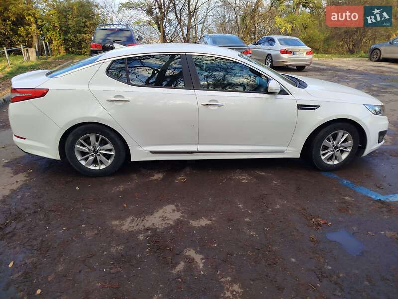 Седан Kia Optima 2011 в Львове фото 10 Седан Kia Optima 2011 в Львове