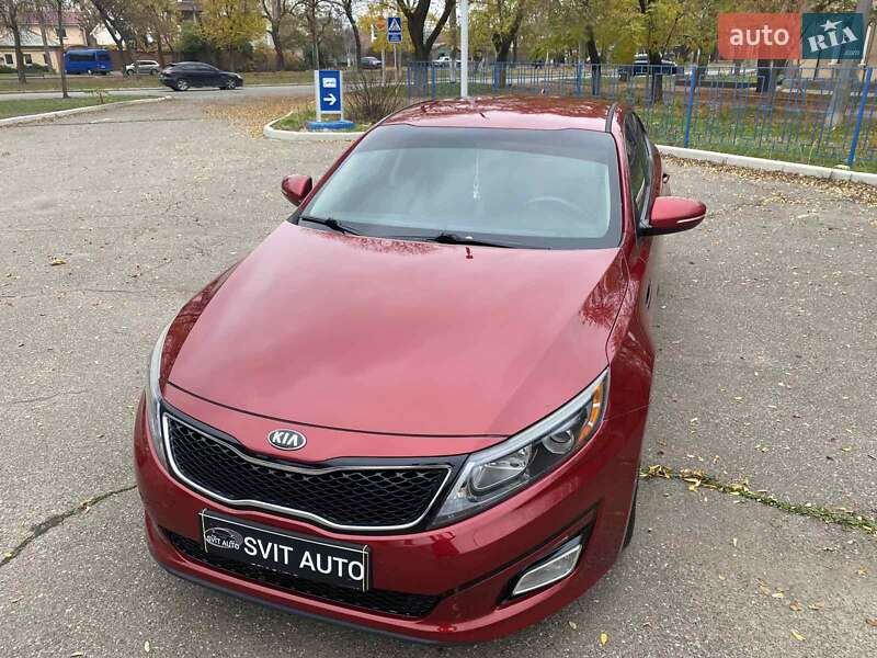 Седан Kia Optima 2015 в Николаеве