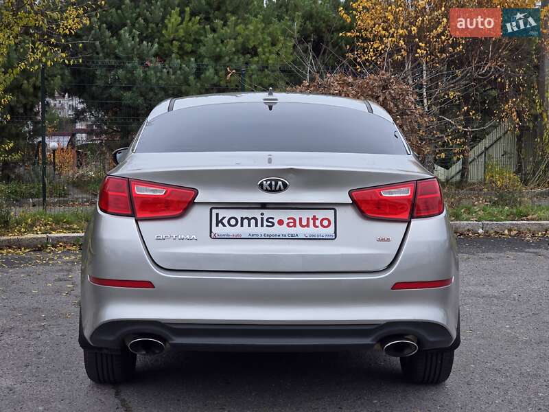 Седан Kia Optima 2014 в Хмельницком
