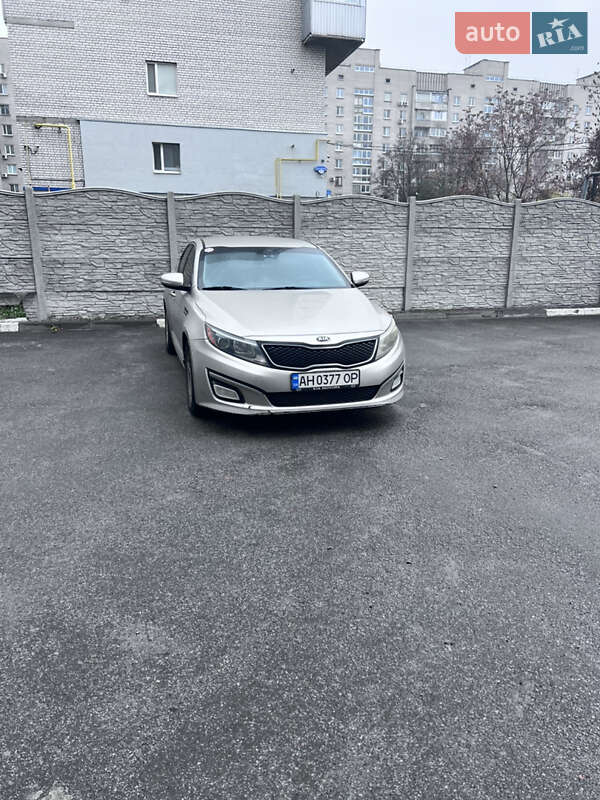 Седан Kia Optima 2013 в Днепре