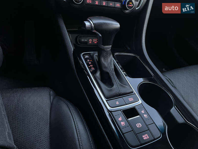 Седан Kia Optima 2018 в Одессе фото 23 Седан Kia Optima 2018 в Одессе