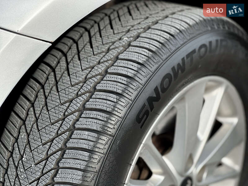 Седан Kia Optima 2016 в Києві