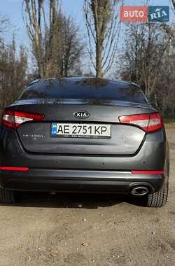 Седан Kia Optima 2012 в Кам'янському